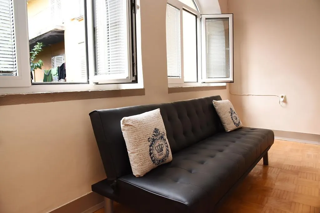 Downtown Apartment Korina Zadar