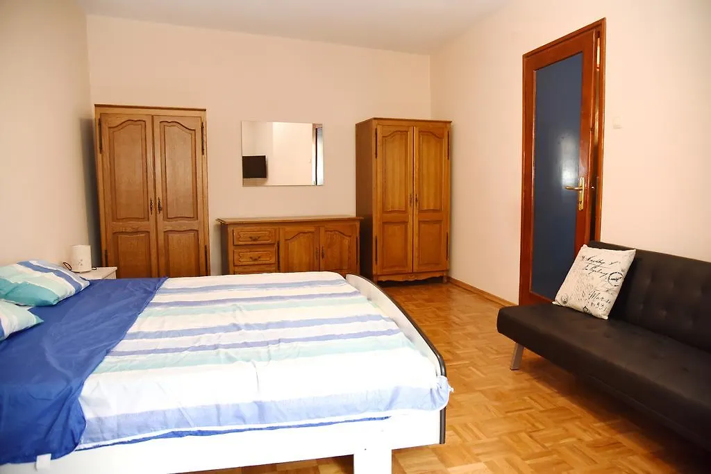 Downtown Apartment Korina Zadar