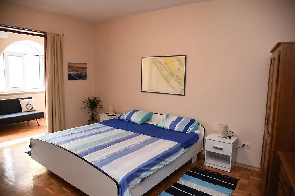Downtown Apartment Korina Zadar