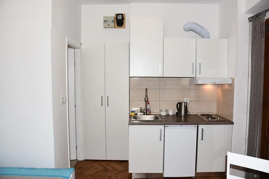Downtown Apartment Korina Zadar 0*,