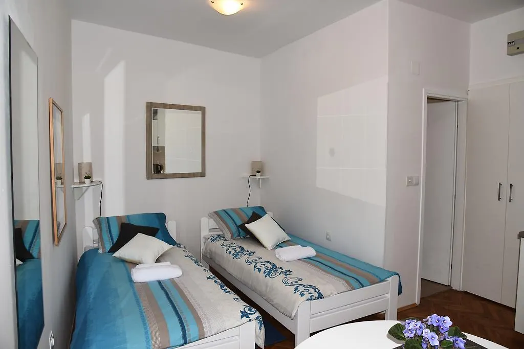 Downtown Apartment Korina Zadar