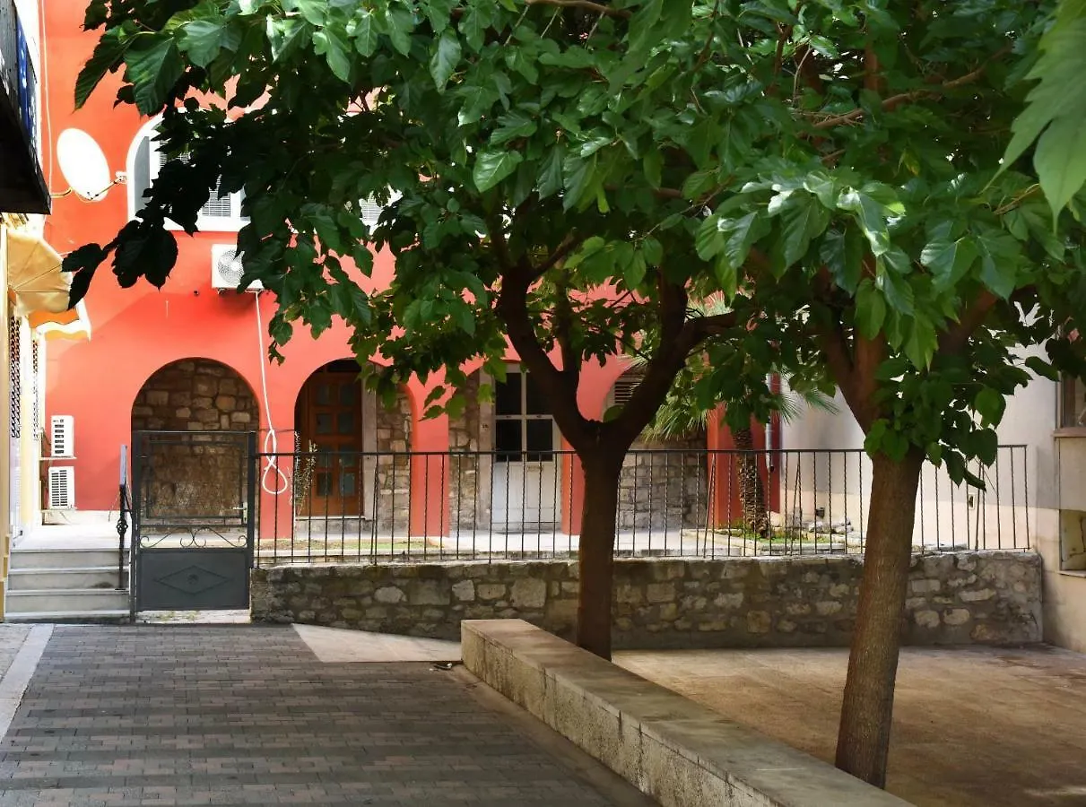 Downtown Apartment Korina Zadar 0*,  Croacia