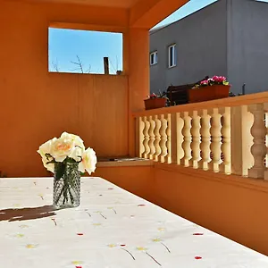 Nina Apartamento