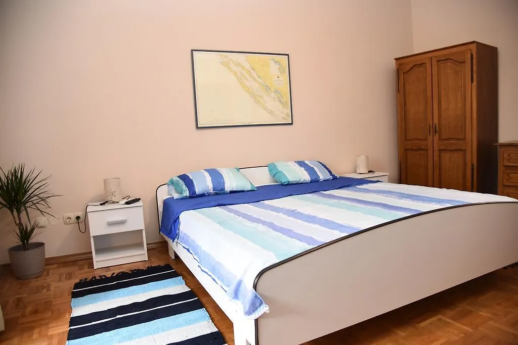 Downtown Apartment Korina 扎达尔 0*,  克罗地亚