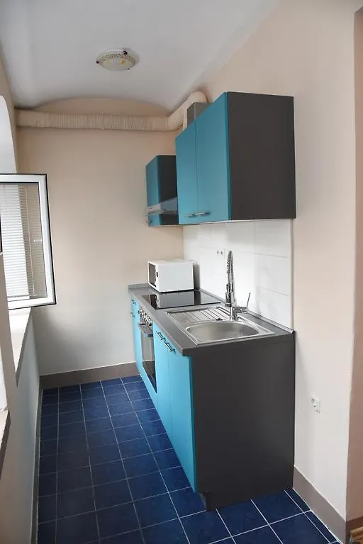 Downtown Apartment Korina 扎达尔